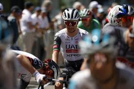 Seulement 15 équipes et pas de sponsors sur le maillot jaune : l'édition 2026 du Tour de Romandie pourrait être la dernière