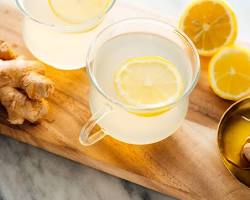 Image-of-ginger-root-and-a-cup-of-ginger-tea