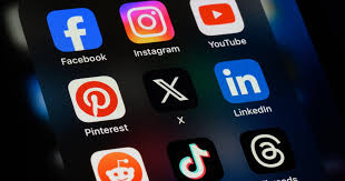 Reports of outages surge at X and other apps as Cloudflare says it's having widespread problems