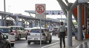 Definirán el viernes puntos del aeropuerto donde pasajeros podrán subir a taxis de app