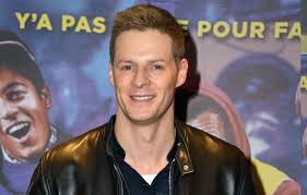 Christine Bravo VS Matthieu Delormeau: Guerre Déclarée en Direct!