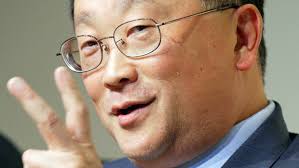 John Chen has been named the interim CEO of BlackBerry. An SEC filing revealed a rich payout package. (Jonathan Drake/Bloomberg News) - john-chen