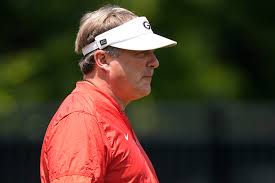 Georgia Bulldogs: Scrimmage Insights and NIL Recruiting Battle
