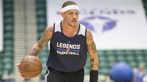 Watch Delonte West vs. N3on's Full Basketball Game and Highlights from Newest Trending Videos