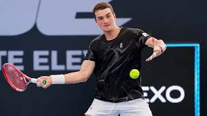 De olho em Wimbledon: João Fonseca joga quali de duplas neste sábado em Halle