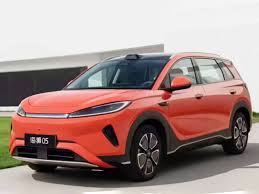 BYD mostra novo SUV híbrido na China que pode vir ao Brasil em 2027; veja preços
