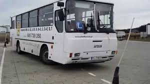 Znalezione obrazy dla zapytania parkowanie autobusem koperta