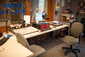 Resultado de imagen de The Best college Radio Station