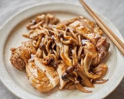 鶏むね肉の照り焼き きのこソースの画像