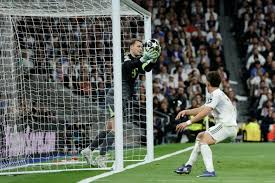 'It's a shame' - Neuer rues Courtis' absence in Madrid showdown