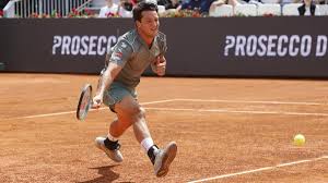 Italianos se alegram com o retorno surpreendente de Zverev em Roma
