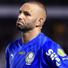 Com Weverton no banco, Abel usará reservas no Palmeiras para encarar Grêmio