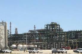 Pemex asegura que la Refinería Olmeca opera con normalidad tras incidente en Paraíso