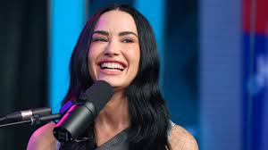 Demi Lovato's Diamond French Manicure Is So Leo-Coded