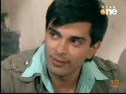 Karan Singh Grover karan - karan-karan-singh-grover-16244905-600-450