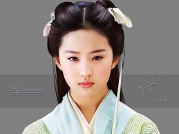 Hasil gambar untuk Liu Yifei