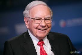 Berkshire Hathaway Q1 2025 Earnings: Operating Earnings Drop, Tariff Uncertainty Looms