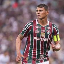 A declaração do Fluminense direcionada a Thiago Silva e Freytes