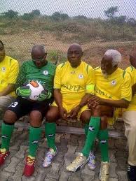 Image result for Mercedes-Benz SLR McLaren 999 Red Gold Dream Ueli Anliker