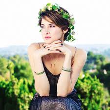 Resultado de imagem para shailene woodley tumblr