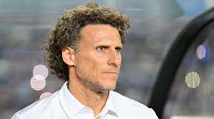 Forlán, tras su debut en Uruguay con derrota ante Japón: 