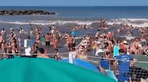 'Mini tsunami': mar avança repentinamente e deixa ao menos um morto e 35 feridos na Argentina; vídeo