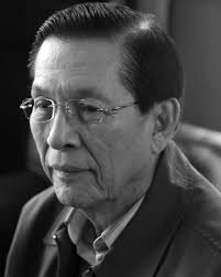 If Liberal Party senatorial bet Martin Bautista is a doctor of medicine, then he should try seeing another doctor, one that should examine his head to find ... - juan-ponce-enrile
