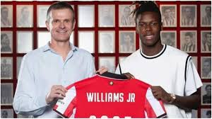 El Athletic se revuelve por las declaraciones del agente de Nico Williams sobre el fichaje fallido por el Barça