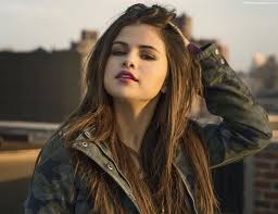 Résultat de recherche d'images pour "selena gomez 2015"
