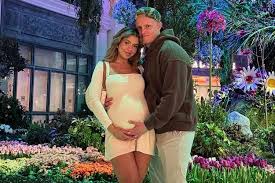 Jen Affleck's Pregnancy and Ketamine Therapy Journey