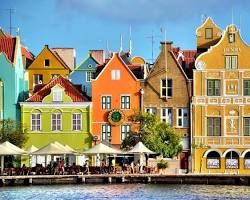 Image of Cura�ao colorful buildings
