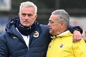 Tin mới nhất bóng đá sáng 28/11: Mourinho sẵn sàng tái xuất Ngoại hạng Anh