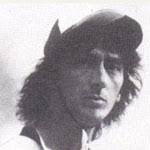 Naam : Mario Cottone. Geboortedatum : 02/07/1960 – Bronte. Debuut : 16 augustus 1984. Laatste : 2 juli 1989. Totaal gereden : 7. Totaal gewonnen : 1 - truciolo