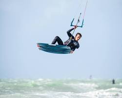 Kitesurf resmi