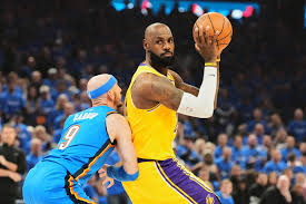Thunder pull away in second half to defeat Lakers in Game 1