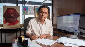 Las últimas horas de Marx Arriaga aferrado al cargo: “No sé si la nueva gestión podrá continuar con la labor”