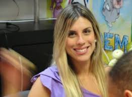 A cantora Marcela Martinez, apadrinhada de Durval Lelys, esteve no Arraiá do Bahia Notícias, que acontece nesta quarta-feira (20), e conversou sobre os ... - IMAGEM_NOTICIA_5