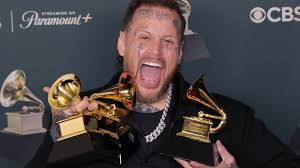 Country Star Does Mental Gymnastics To Avoid Question About ICE
