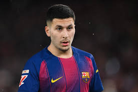 Barcelona winger once again facing tough reality under Hansi Flick