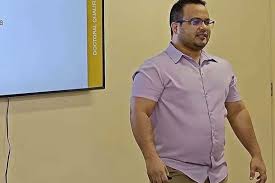 Desembargador suspende decisão que afastou professor da UFPE selecionado por cotas raciais