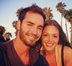 Desiree Hartsock and Chris Siegfried. Siegfried and Hartsock got engaged on the season finale of The Bachelorette, but that came shortly after Hartsock&#39;s ... - bachelorette-desiree-hartsock-chris-siegfried-des-3