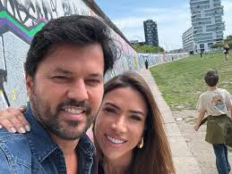 Após surgir sem aliança, Patrícia Abravanel estaria morando em casa separada de Fábio Faria, diz colunista