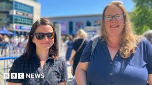 BBC - News update
