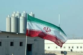 فیلم نخستین موشک قاره‌پیمای ۱۱هزار کیلومتر برد ایران
