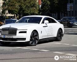 Image of RollsRoyce Spectre English White