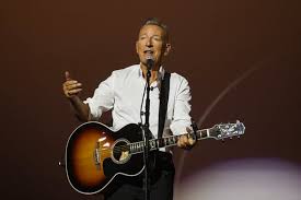 Bruce Springsteen Condemns Trump's ICE Crackdown, Dedicates Song to Renee Good