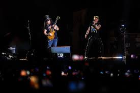 Guns N' Roses en Bogotá: ¿Permisos Pendientes para el Vive Claro?