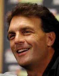 ssstewart doug flutie Damn, just when you think Versus is going to drop the ball with their coverage of sporting events no one seems to care about, ... - doug-flutie