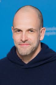 Jonny Lee Miller