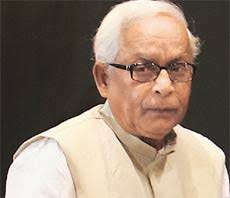 West Bengal Chief Minister Buddhadeb Bhattacharjee hit back at Prime Minister Manmohan Singh for dubbing his Left Front government an &quot;overall failure&quot;, ... - buddhadeb-bhattacharjee-230_041111012414